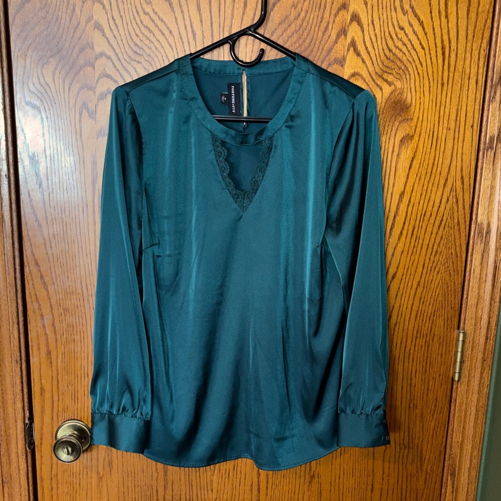Elegant Green Blouse